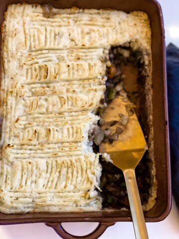 vegan, plant-based shepherd's pie with lentils