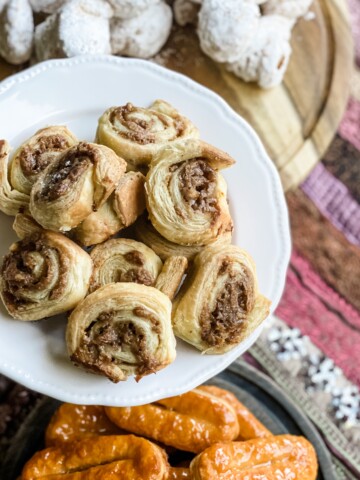 Persian Cinnamon Rolls