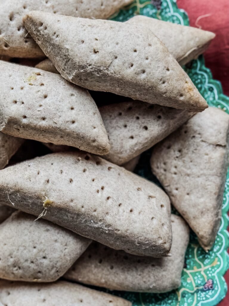Persian Gingerbread Noon-e-Zanjebili
