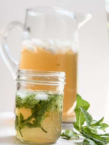Sekanjabin drink